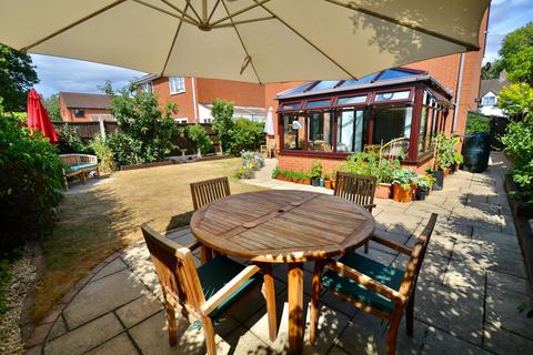 undefined, Cherry Close, Offenham, WR11 8SQ