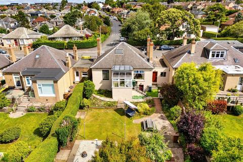 13 Craigs Road, Edinburgh, EH12 8EH