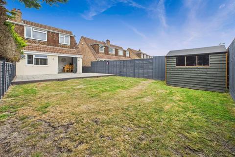 11 Gannet Road, Weston-super-mare, BS22 8US