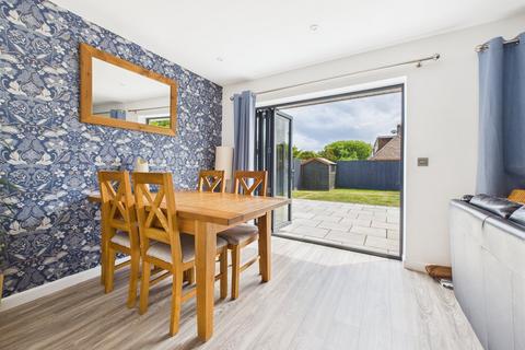 11 Gannet Road, Weston-super-mare, BS22 8US