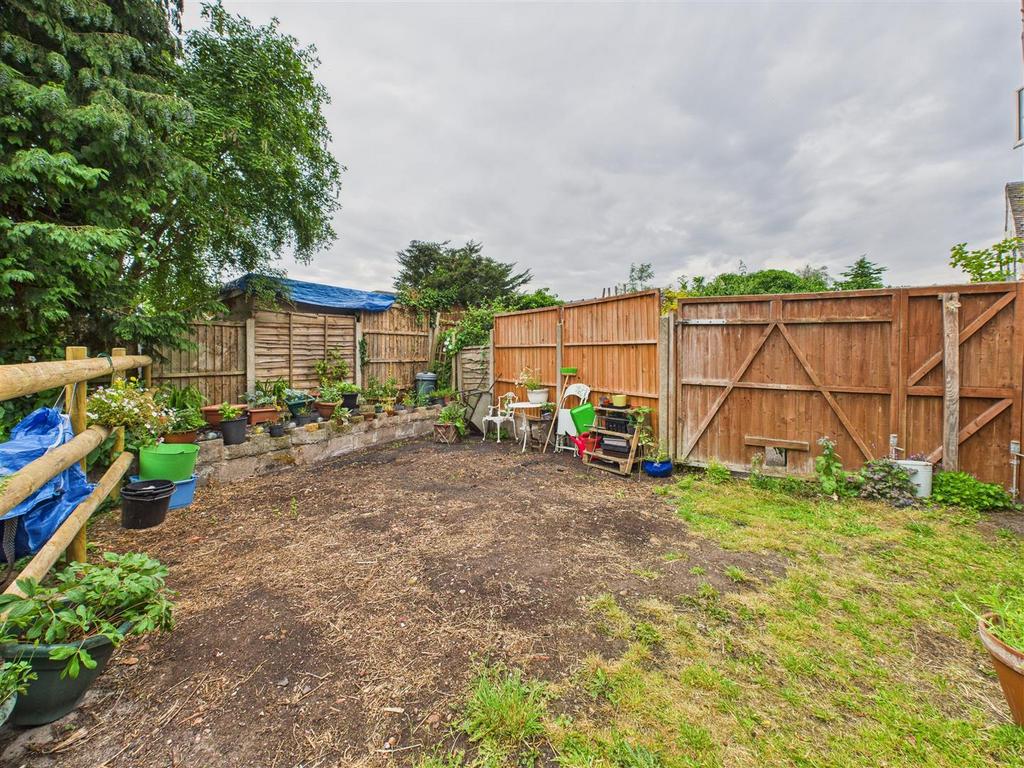 CAM02453 G0-PR0099-STILL020.jpg