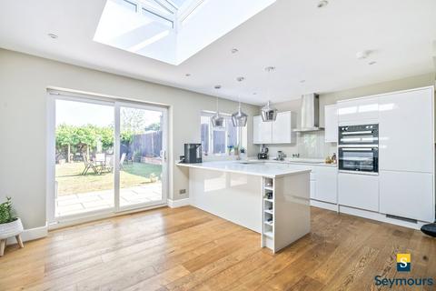3 bedroom semi-detached house for sale, Oak Hill, Guildford GU3