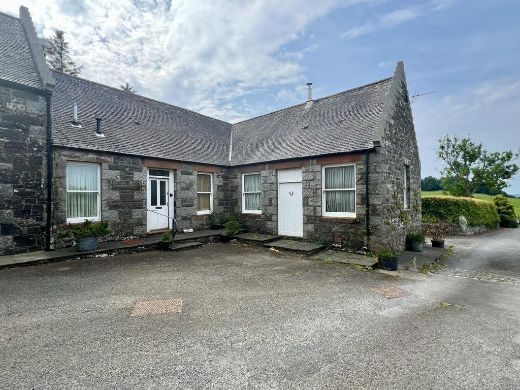 The Old Saddlery, 1 Cannee Court, Kirkcudbright -