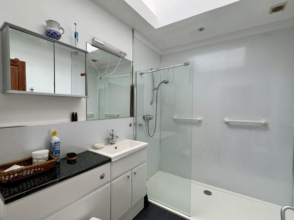 The Old Saddlery, 1 Cannee Court, Kirkcudbright -