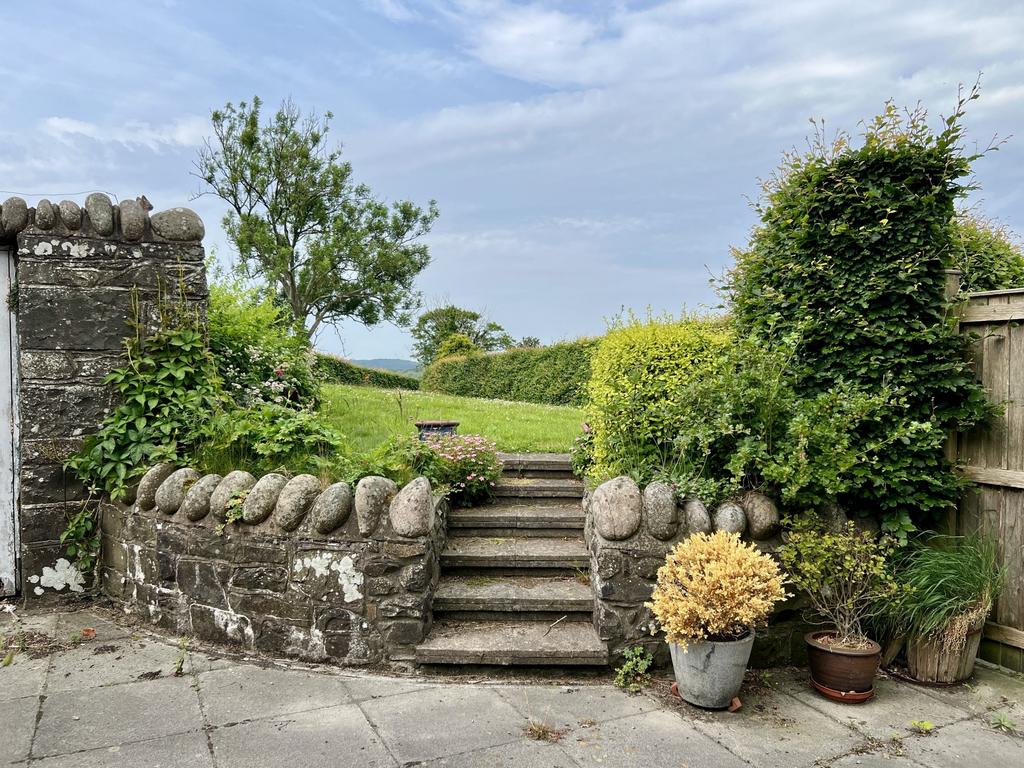 The Old Saddlery, 1 Cannee Court, Kirkcudbright -