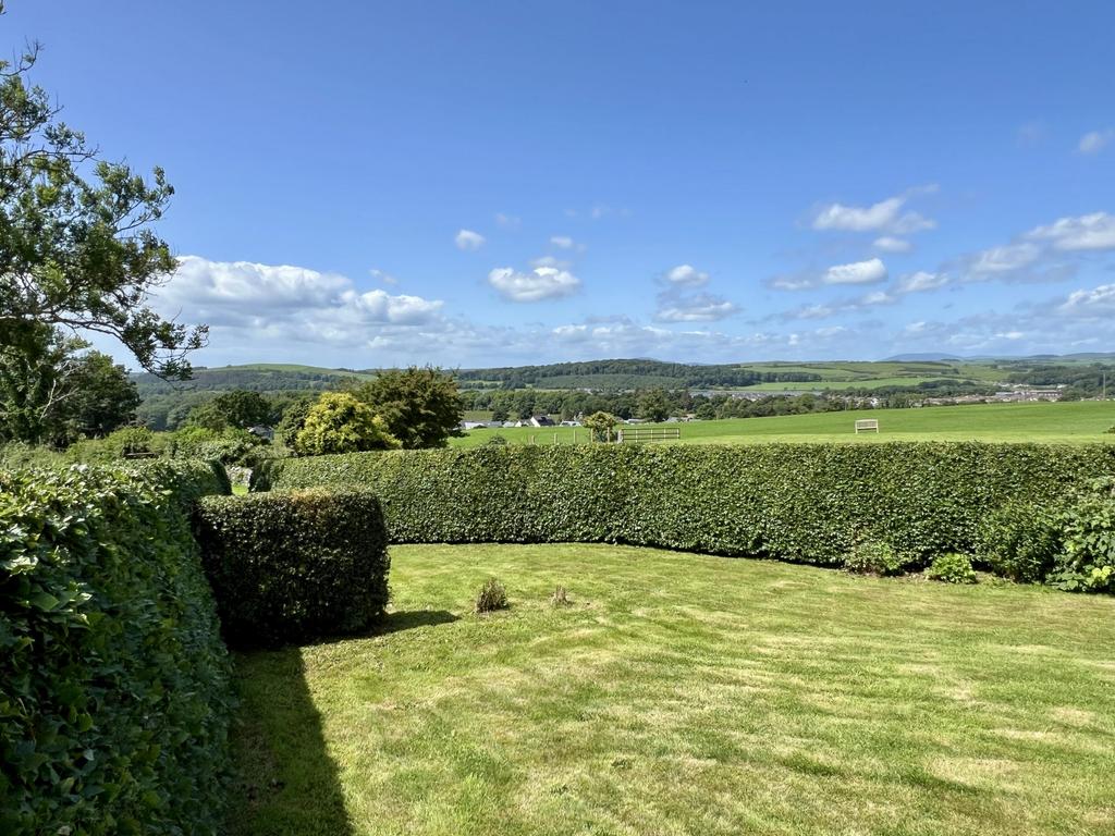 The Old Saddlery, 1 Cannee Court, Kirkcudbright -