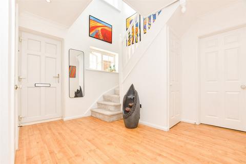 5 bedroom detached house for sale, Wilson Grove, Uckfield, East Sussex
