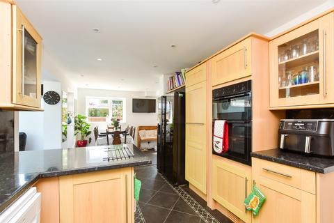 5 bedroom detached house for sale, Wilson Grove, Uckfield, East Sussex