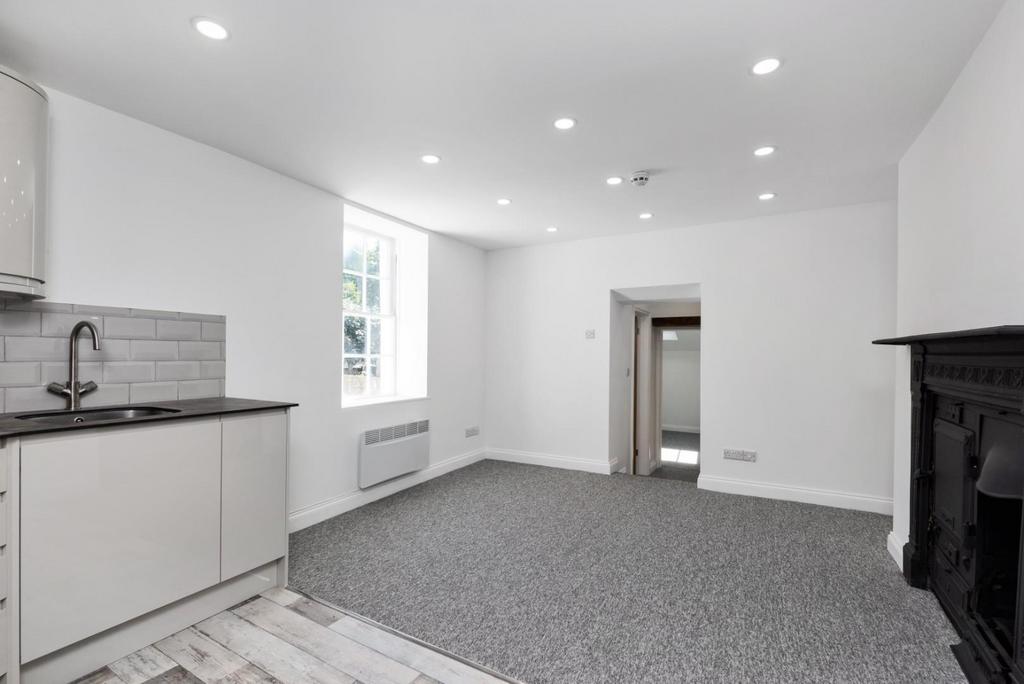 Flat 5, 1 Lower East Hayes Bath, BA1 6 AN-6.jpg