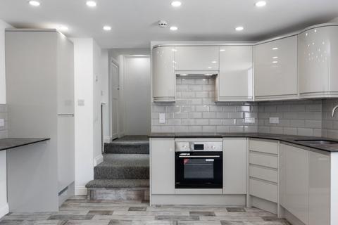 1 bedroom flat for sale, Lower East Hayes, Bath BA1