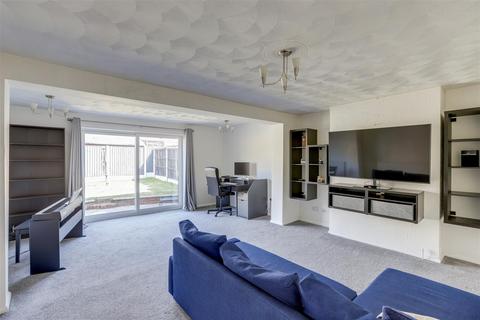 10 Babbacombe Way, Hucknall, Nottingham, NG15 6NW