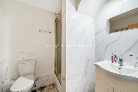 38 Canning Crescent, London, N22 5SR