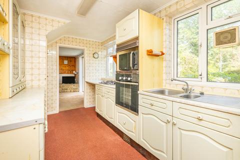 3 bedroom detached house for sale, Cumnor Road, Sutton SM2
