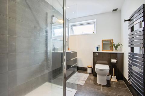 3 bedroom link detached house for sale, Pendil Close, West Yorkshire LS15