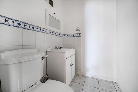 undefined, Sunninghill, Berkshire, SL5