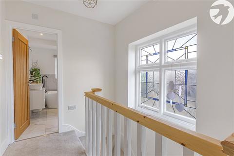 54 Brinklow Crescent, London, SE18 3BP