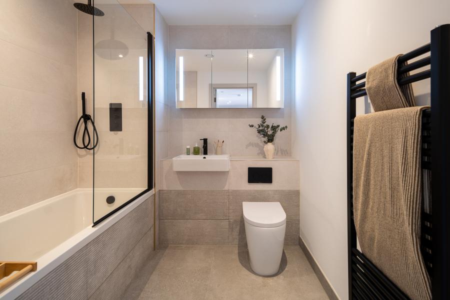 Highgate Rd Kentish Town int-57.jpg