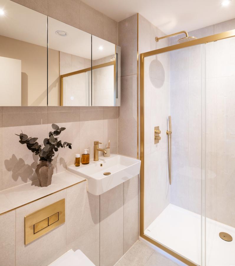 Highgate Rd Kentish Town int-7.jpg