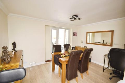 12 Aveling Close, Hoo, Rochester, ME3 9BZ