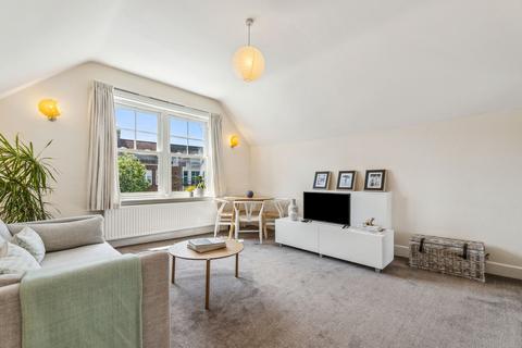 2 bedroom property for sale, Upper Richmond Road West, East Sheen, London, Richmond, SW14 7JR