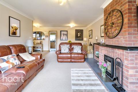 undefined, Cook Road, Holme Hale
