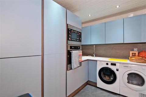 3 Auchingramont Court, 64 Union Street, Hamilton, ML3 6NB