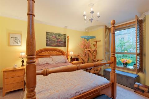 3 Auchingramont Court, 64 Union Street, Hamilton, ML3 6NB