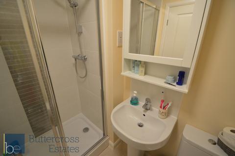 2 bedroom house to rent, Waters Edge, Kings Sconce Avenue, Newark