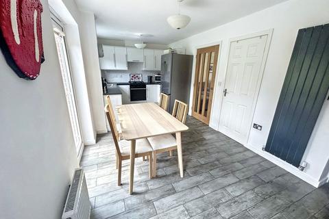 46 Dobson Close, High Spen, Rowlands Gill, NE39 2BF