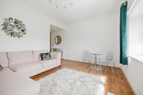 1 bedroom flat to rent, 3208L – London Road, Edinburgh, EH7 5TT