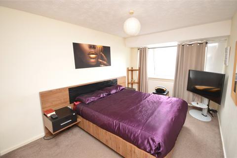 39 Wesley Croft, Leeds, LS11 8RW