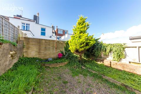 4 bedroom terraced house to rent, Totland Road, Brighton BN2