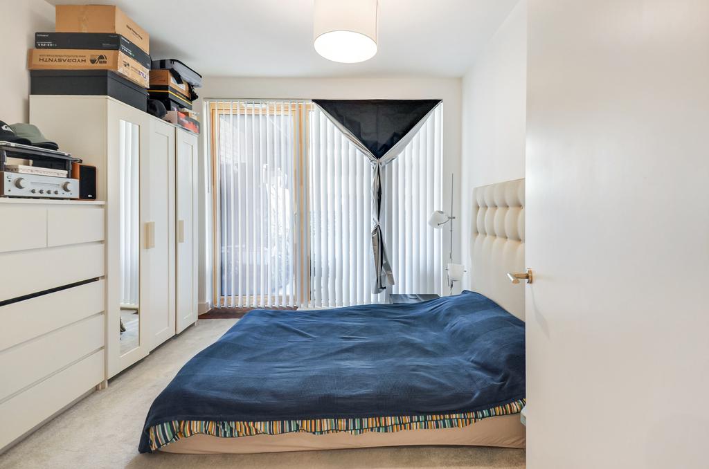 Bedroom Pic  (2).jpg