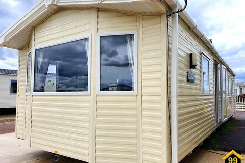 2 bedroom park home to rent, Park Road, Birchington, Kent, CT7