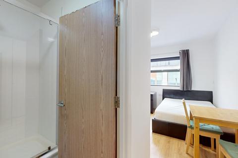 Studio to rent, Thane Villas, Finsbury Park, Greater London, N7