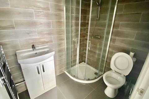 1 bedroom apartment to rent, High Street, Rushden NN10