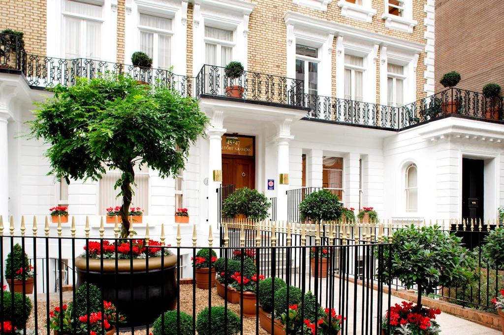 Prestigious Regency Townhouses, 45-47... House - £30,000,000