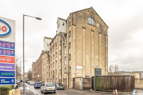 Office to rent, 230 Lower Bristol Rd Bath BA2 3DQ