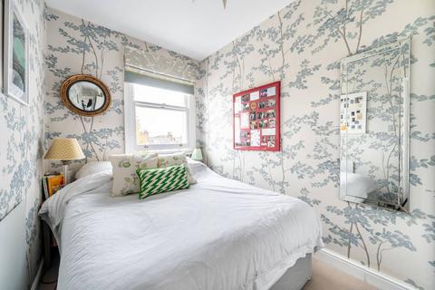 Pinehurst Court, Notting Hill, London, W11