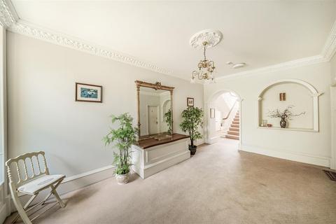 undefined, Monkton Park, Chippenham