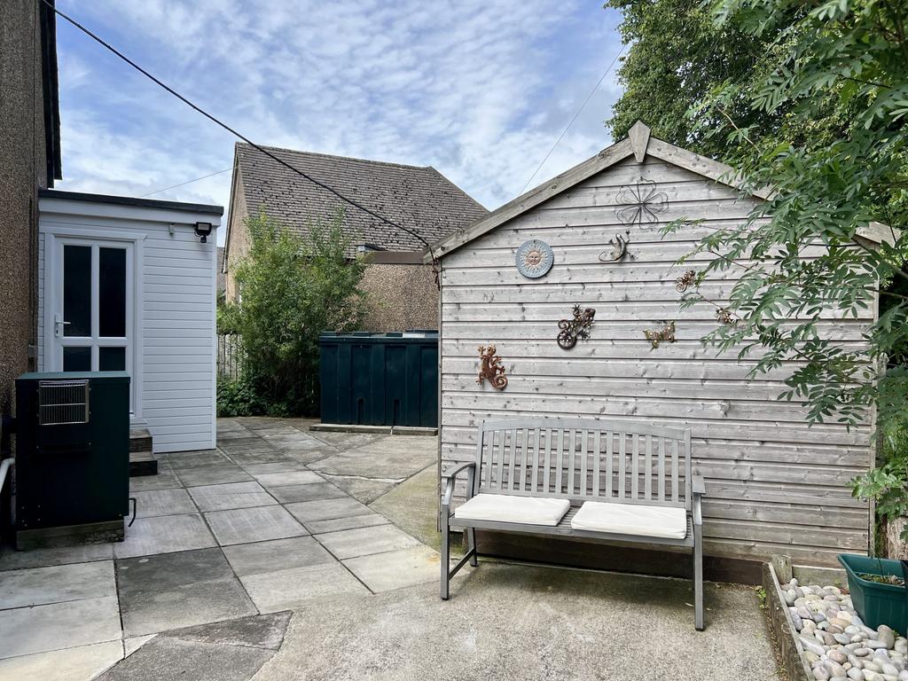 2 Queenshill Park, Ringford - Williamson and Henry