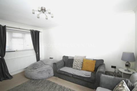 3 bedroom semi-detached house for sale, Mount Pleasant Road, New Malden