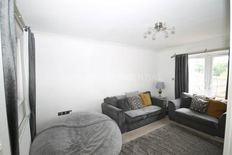 3 bedroom semi-detached house for sale, Mount Pleasant Road, New Malden