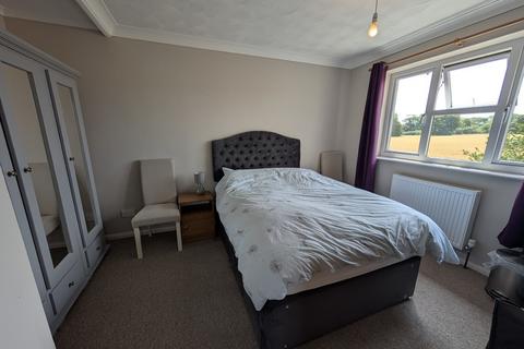 2 bedroom terraced house for sale, Fisher Close, Saxmundham