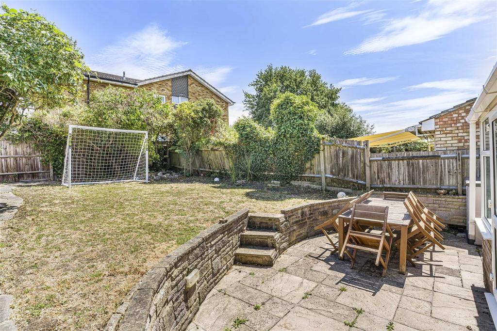 GARDEN (Pic 2)