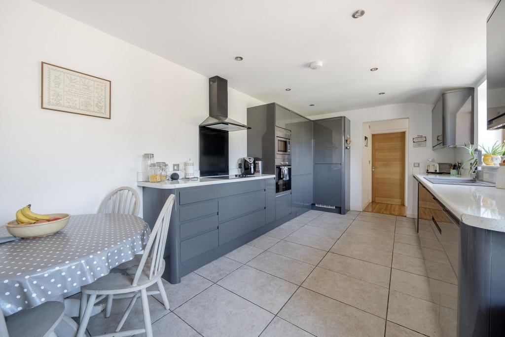 The Cottage Kitchen