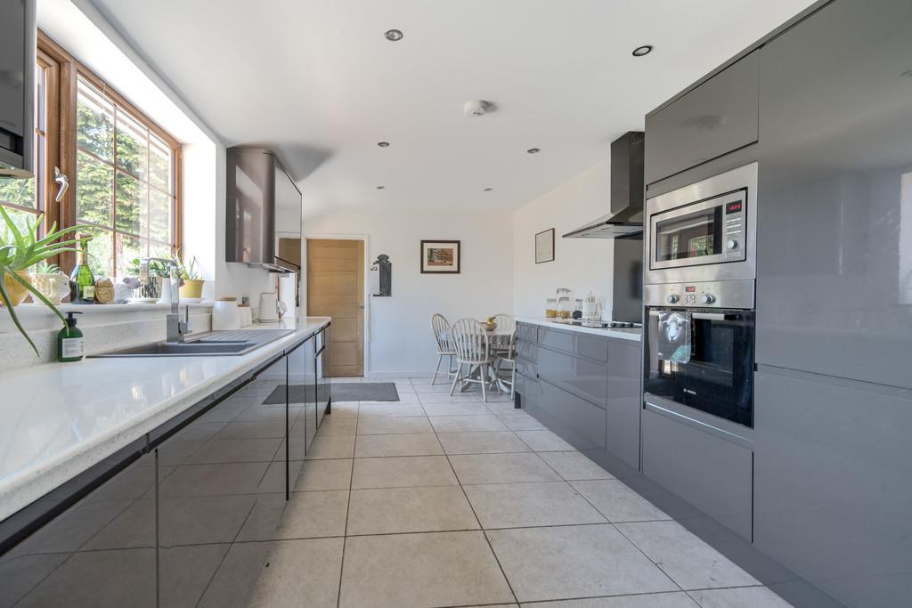 The Cottage Kitchen