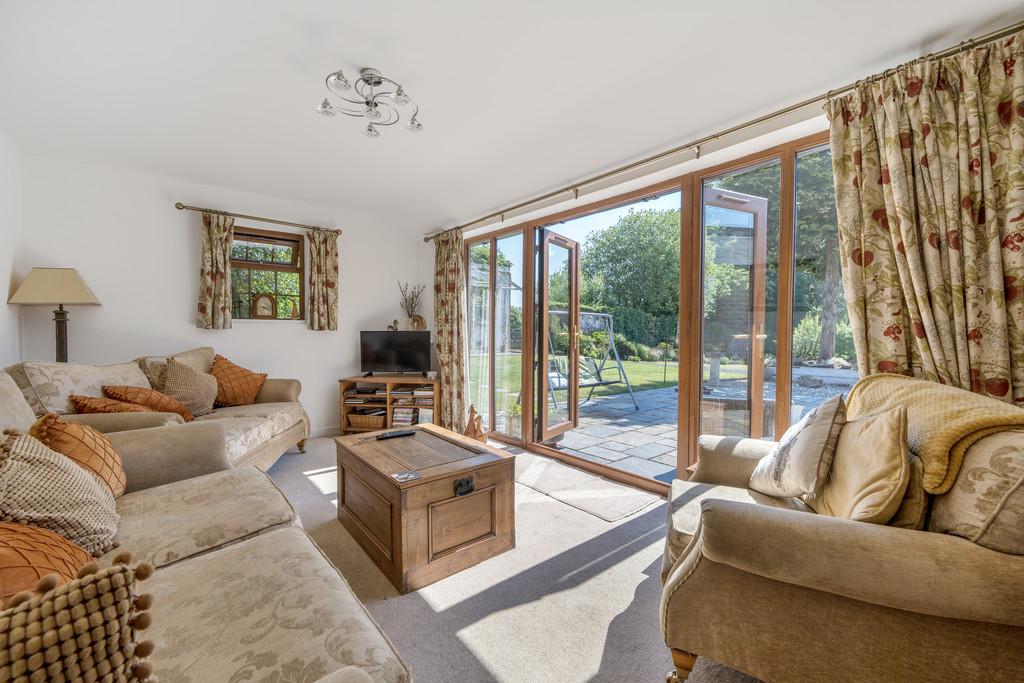 The Cottage Lounge
