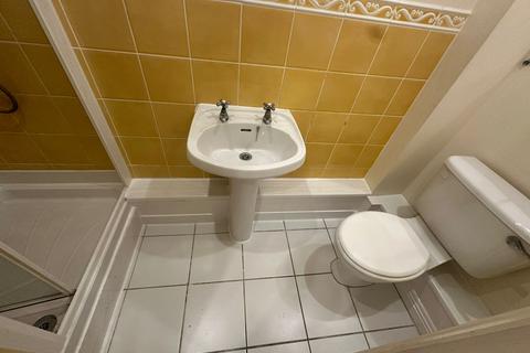 undefined, Hillary Drive, Isleworth TW7