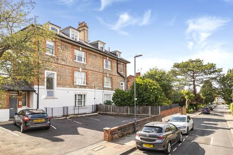 3 bedroom apartment for sale, Roxborough Park, Lower Slopes of Harrow on the Hill